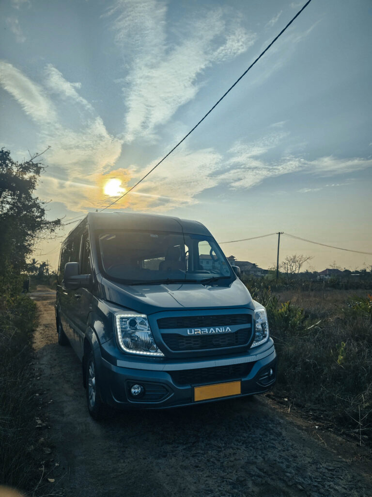 Our Fleets urbania for rent (19 of 44)