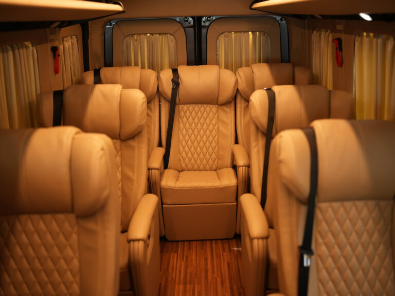 Our Fleets urbania for rent (6 of 44)