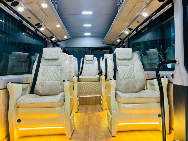 Our Fleets Urbania Roys